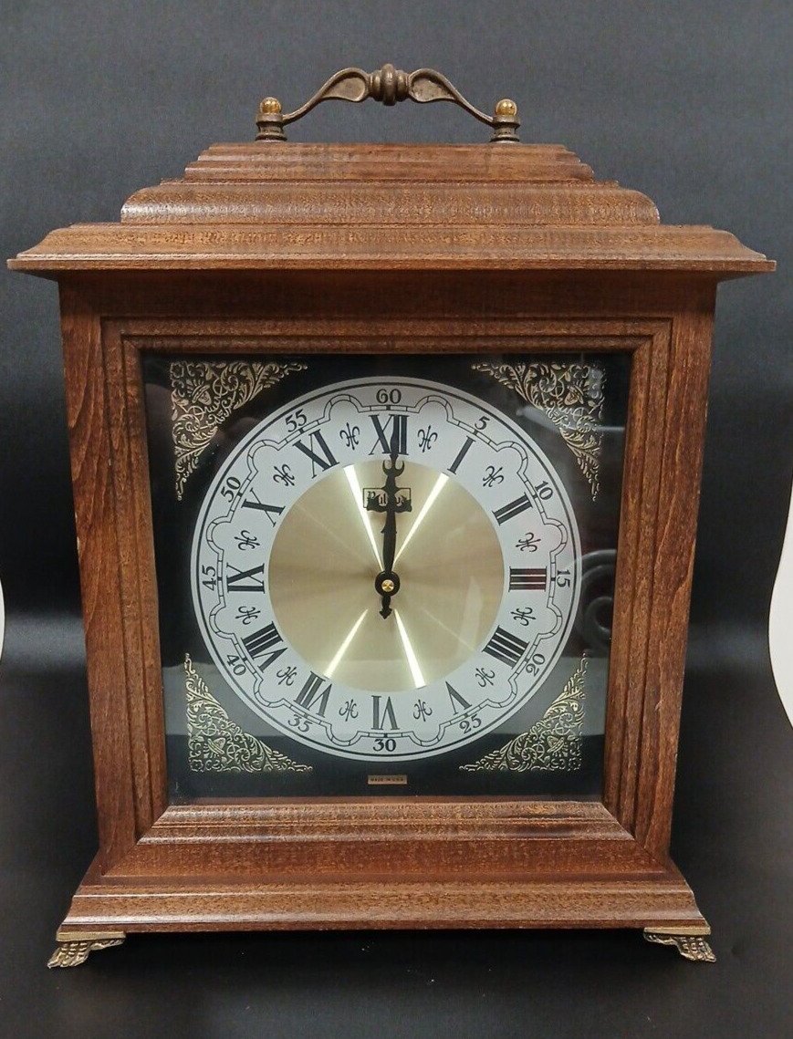 Vtg Quartz Bulova Chime Wood case Mantle Clock on 1/2 & on the Hour Runs Great