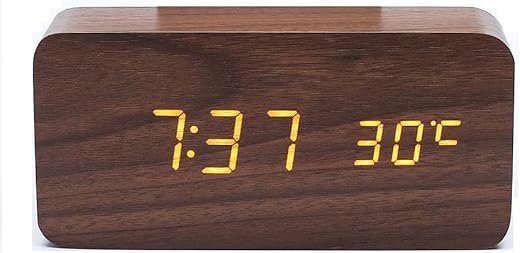 Wooden Digital Alarm Clock with USB Charging Ports for Bedrooms Large Number Time Display LED Digital Clocks for Desks, Bedroom, Office, School, Home, Livingroom(Brown Wood + Green Light ﻿