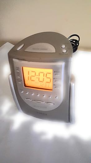 Timex T309T Alarm Clock Radio with Nature Sounds