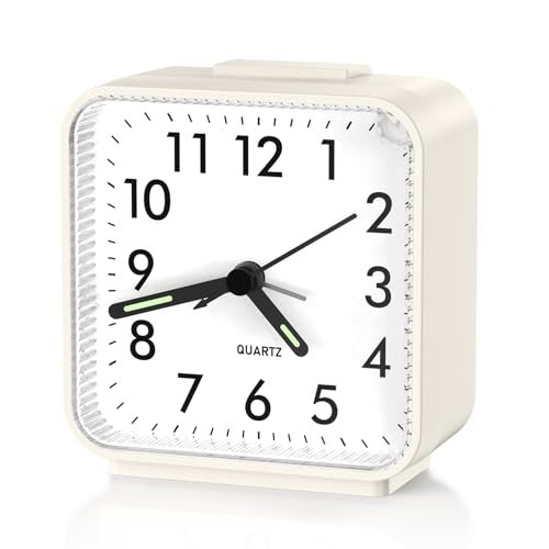 ORIA Analog Alarm Clock, Analog Travel Clock, Battery Operated Desk Clock for Bedroom, with Increasing Alarm, Night Light, Snooze for Heavy Sleepers, Seniors, Kids